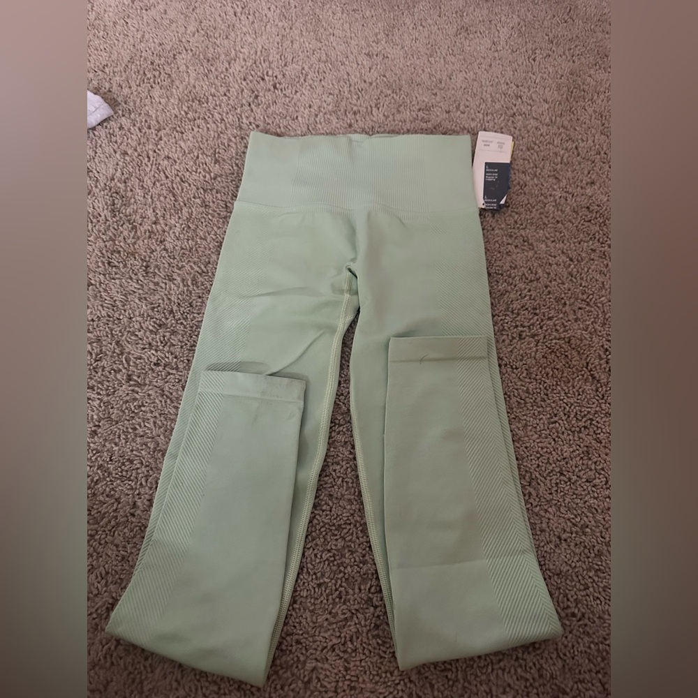 All in Motion Light Green Leggings